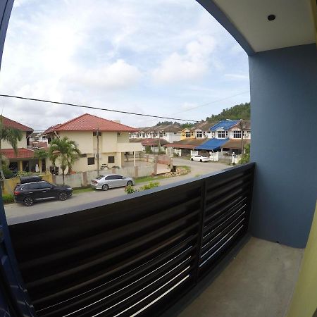 Coco Guesthouse Kemaman Chukai Екстер'єр фото